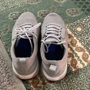 Women's Gray Athletic Shoes